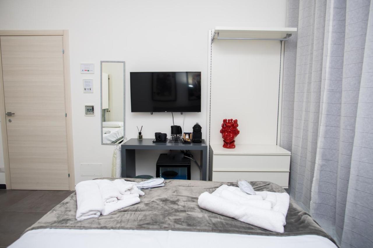 I Mori - Luxury Rooms Siraküza Dış mekan fotoğraf