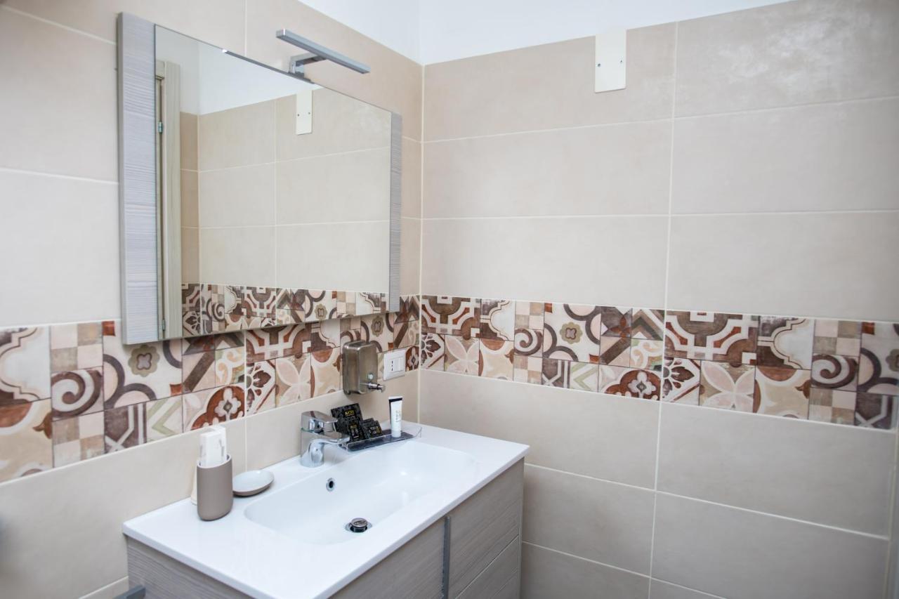 I Mori - Luxury Rooms Siraküza Dış mekan fotoğraf